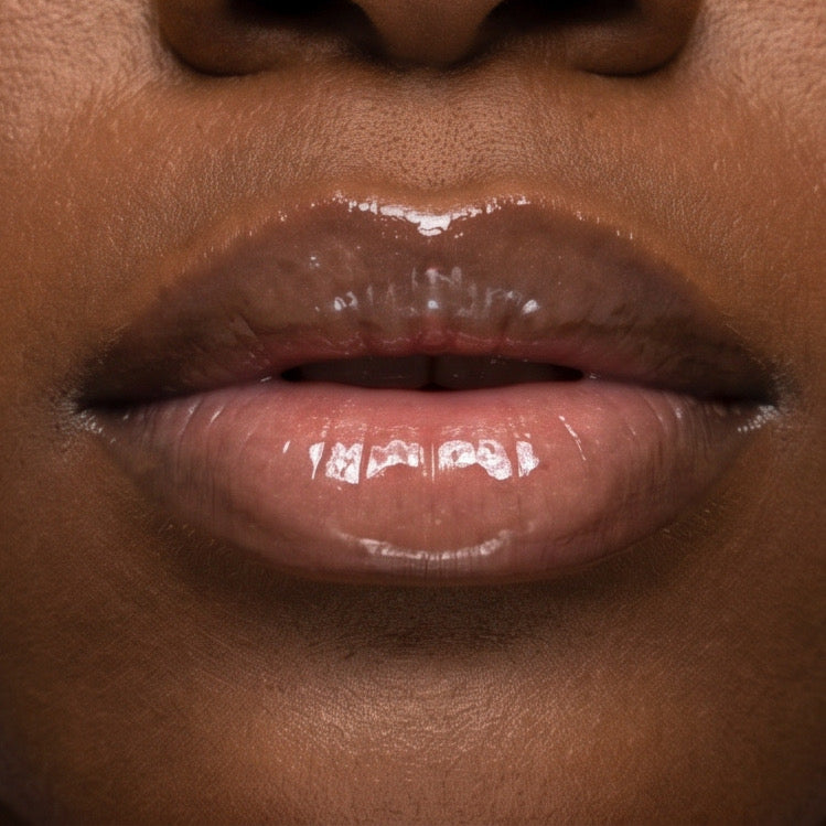 Crystal Clear Lip Gloss - High Shine, Non-Sticky Hydration